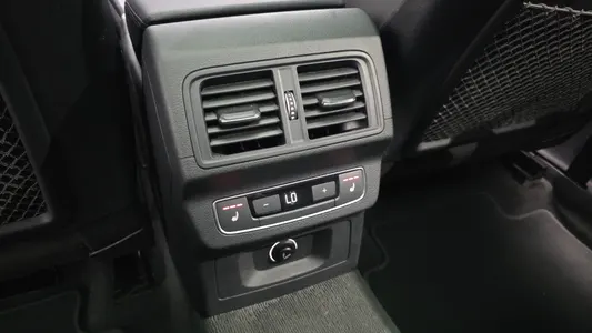 Audi Q5 (FY) 40 TDI 2020 18