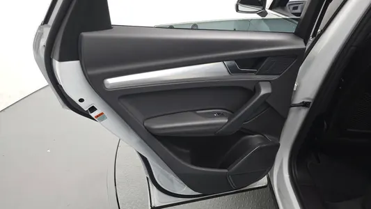 Audi Q5 (FY) 40 TDI 2020 25