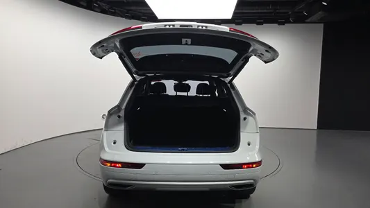 Audi Q5 (FY) 40 TDI 2020 27