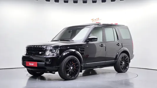 Land Rover 4 3.0 SDV6 SE 2015
