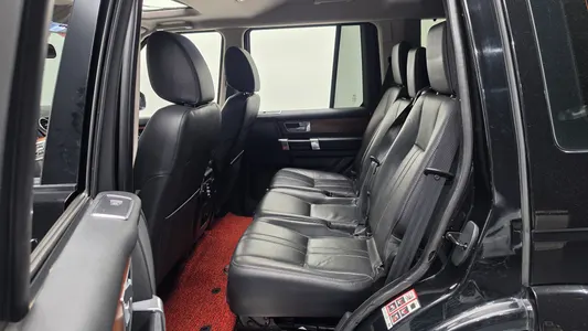 Land Rover 4 3.0 SDV6 SE 2015 11