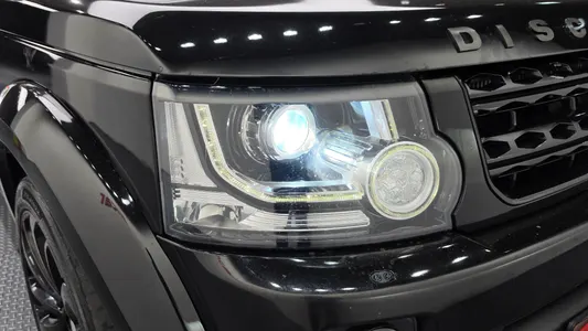 Land Rover 4 3.0 SDV6 SE 2015 22