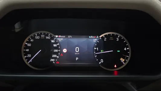 Land Rover (L663) 110 D250 SE 2022 8