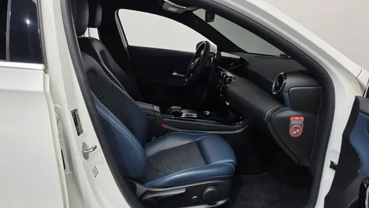 Mercedes-Benz A-Class W177 A220 2019 26
