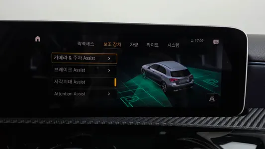 Mercedes-Benz A-Class W177 A220 2019 27