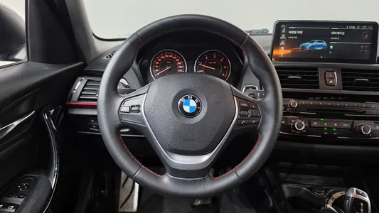 BMW 1 Series (F20) 118d 5 2015 12