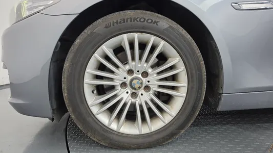BMW 5 Series (F10) 520d xDrive 2014 5