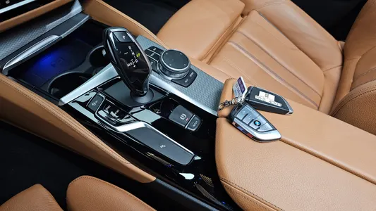 BMW 5 Series (G30) 530i xDrive M 2017 9