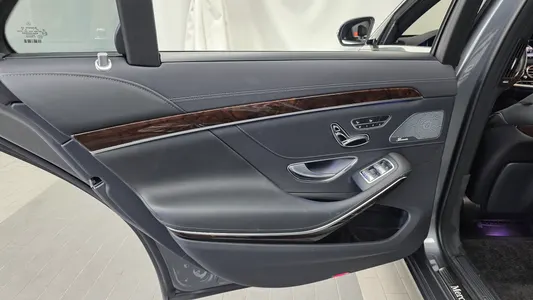 Mercedes-Benz S-Class W222 S560L 4MATIC 2019 25