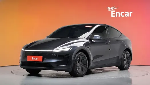 Tesla Y RWD 2025