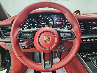 Porsche 911 (992) 4 2023 9