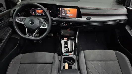 Volkswagen 8 2.0 TDI 2023 7