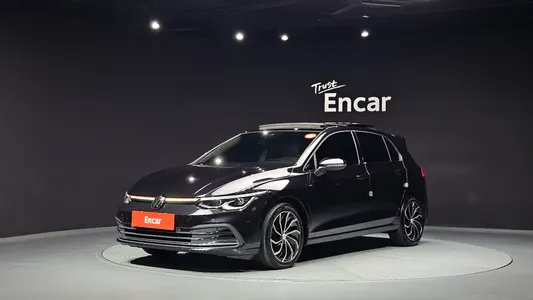 Volkswagen 8 2.0 TDI 2023