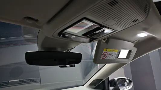 Volkswagen 8 2.0 TDI 2023 33