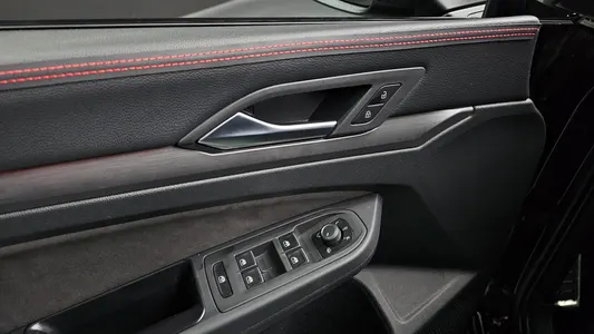 Volkswagen 8 2.0 TDI 2023 30