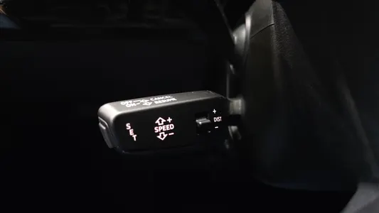 Audi e- 55 2020 27