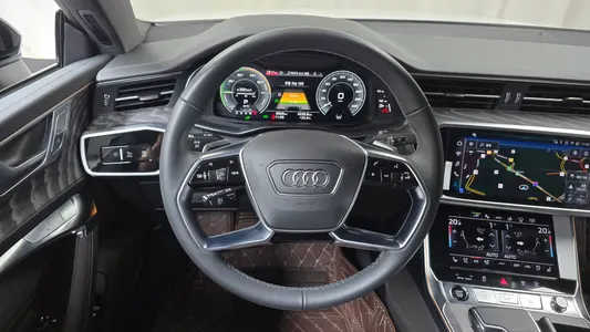 Audi A7 (4K) 55 TFSI e 2025 11