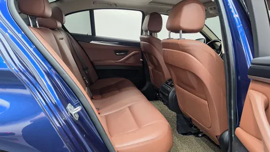 BMW 5 Series (F10) 520d M 2016 12