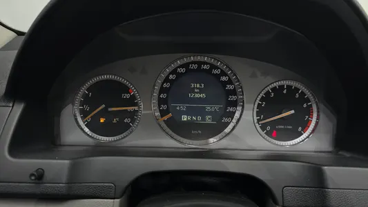 Mercedes-Benz C-Class W204 C230 2007 7