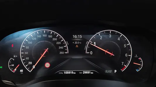 BMW 5 Series (G30) 530i xDrive M 2019 8