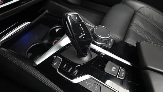 BMW 5 Series (G30) 530i xDrive M 2019 9