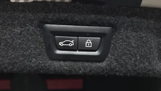 BMW 5 Series (G30) 530i xDrive M 2019 33