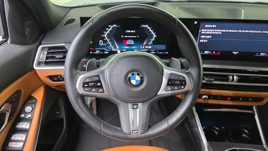 BMW 3 Series (G20) 320i M 2023 13