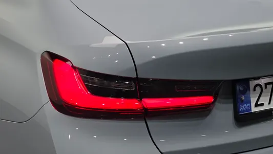 BMW 3 Series (G20) 320i M 2023 23
