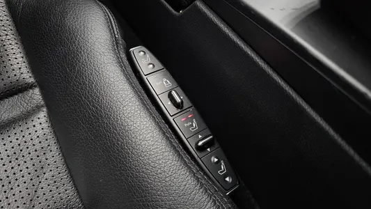 Mercedes-Benz E-Class W212 E63 AMG 2011 20