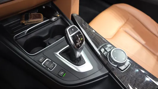 BMW 4 Series (F32) 420i 2016 9