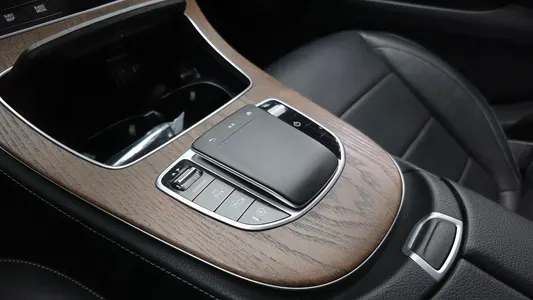 Mercedes-Benz E-Class W213 E250 2022 27