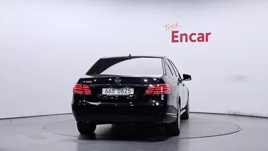 Mercedes-Benz E-Class W212 E300 2016 4