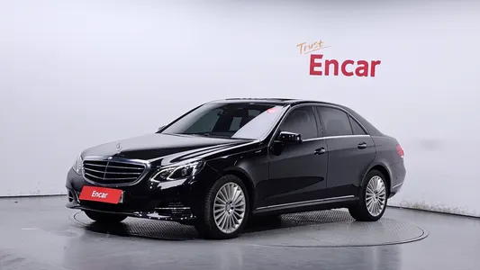 Mercedes-Benz E-Class W212 E300 2016
