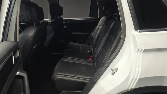 Volkswagen 2 2.0 TDI 2020 12