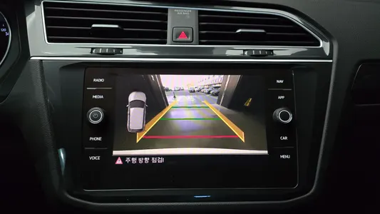 Volkswagen 2 2.0 TDI 2020 15