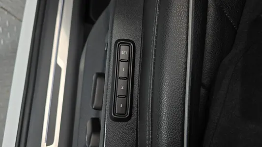 Volkswagen 2 2.0 TDI 2020 19