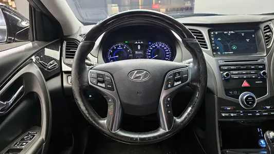 Hyundai Grandeur HG LPG HG300 2015 13