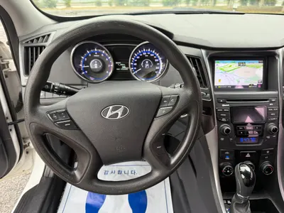 Hyundai 쏘나타 더 브릴리언트 LPI 2013 11