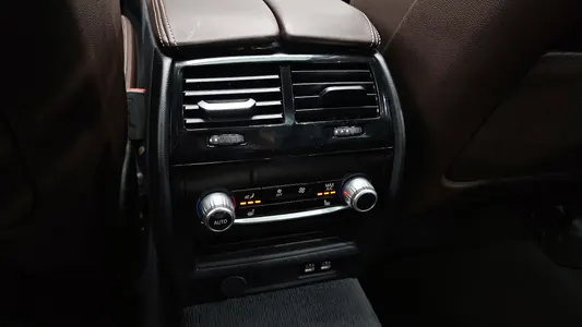 BMW 5 Series (G30) 530i xDrive 2023 17
