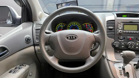 Kia 그랜드 카니발 LPI GX 2009 13