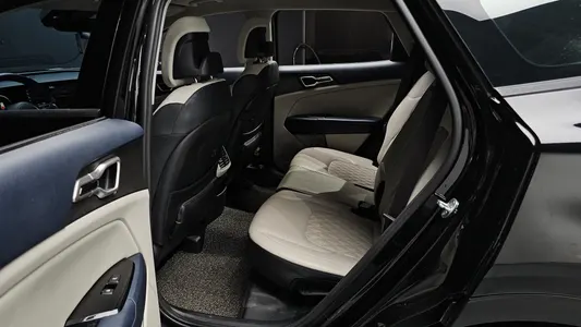 Kia 5 1.6 2WD 2021 12