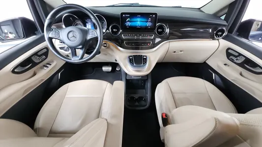 Mercedes-Benz V-Class V300 CDI 2022 7