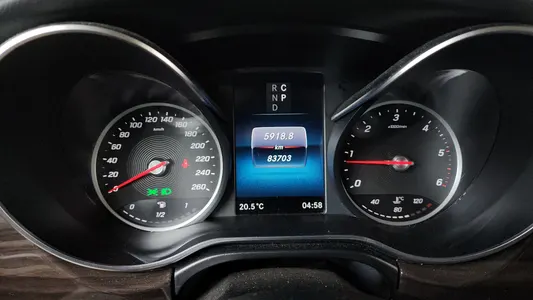 Mercedes-Benz V-Class V300 CDI 2022 8