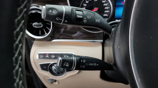 Mercedes-Benz V-Class V300 CDI 2022 14
