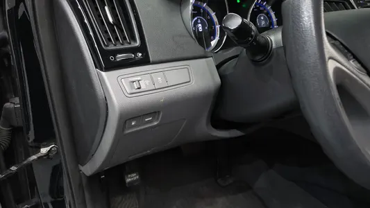 Hyundai YF Y20 2010 13