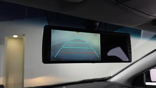 Hyundai YF Y20 2010 16
