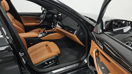 BMW 5 Series (G30) 520i M 2021 10
