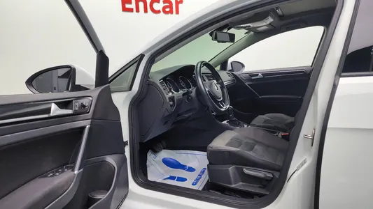 Volkswagen 7 2.0 TDI 2014 10