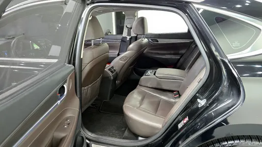 Hyundai IG 2.2 2017 11