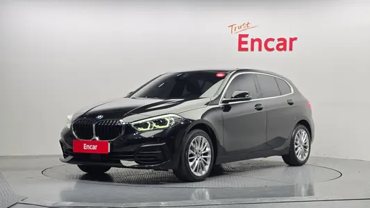 BMW 1 Series (F40) 118d 2021
